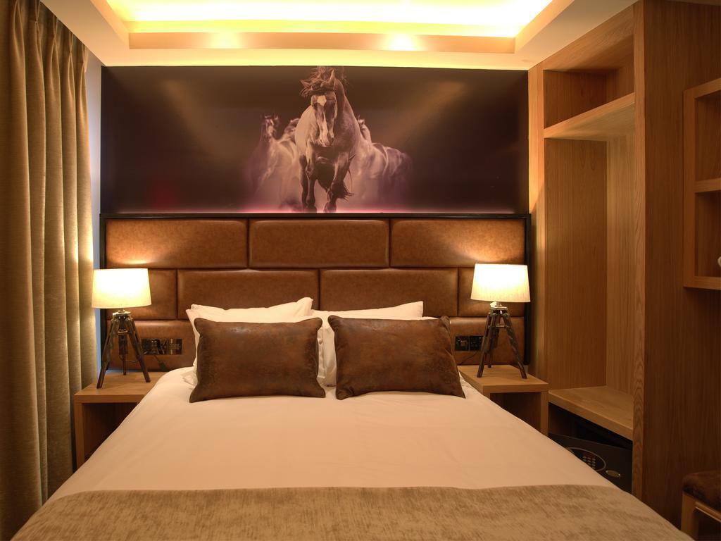 The Residence Hotel Galway Buitenkant foto